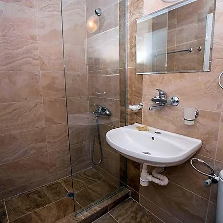 Amfibia Complex Szálloda