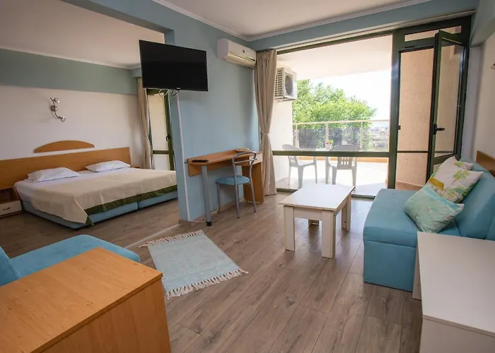 מלון Amfibia Complex