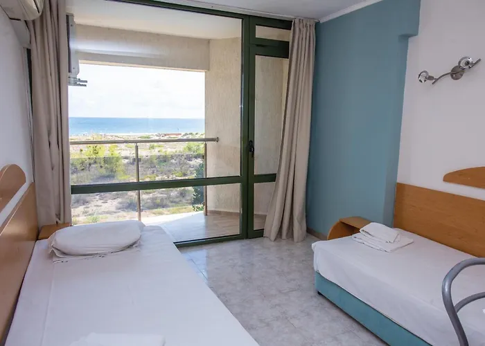 מלון Amfibia Complex סאני ביץ'